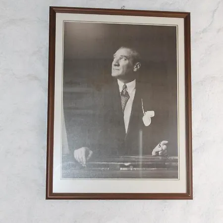 Narcicegi Hotel *